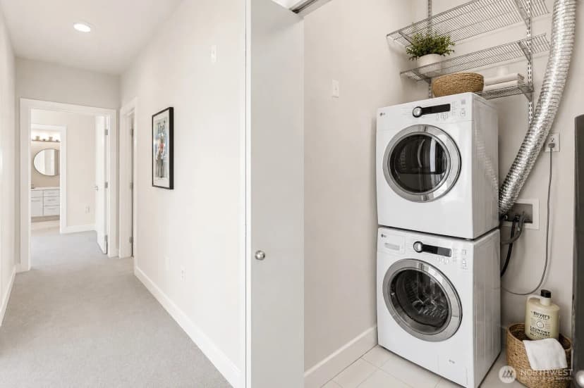 Property photo for 700 E Denny Way #603, Seattle photo 24