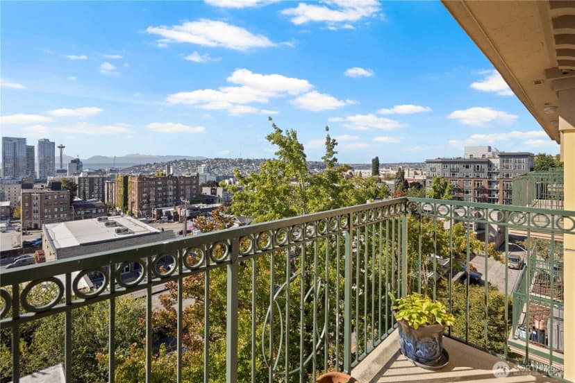 Property photo for 700 E Denny Way #603, Seattle photo 28