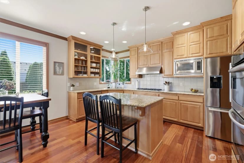 Property photo for 4006 214th Street Se, Bothell photo 6