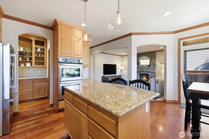 Property photo for 4006 214th Street Se, Bothell photo 9