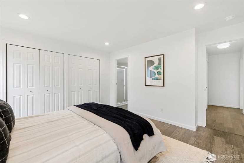 Property photo for 13950 127th Place Ne, Kirkland photo 18