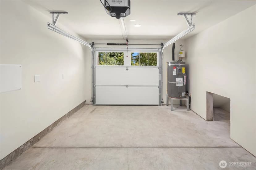 Property photo for 8824 32nd Avenue Sw, Seattle photo 29
