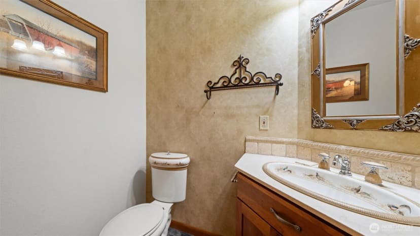 Property photo for 1135 N Touchet Road, Dayton photo 25