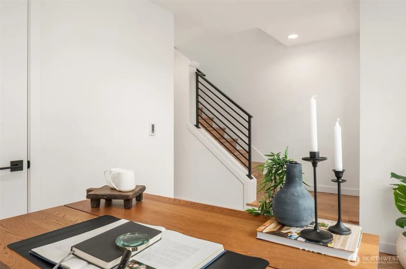 Property photo for 223 Ne 75th Street, Seattle photo 19