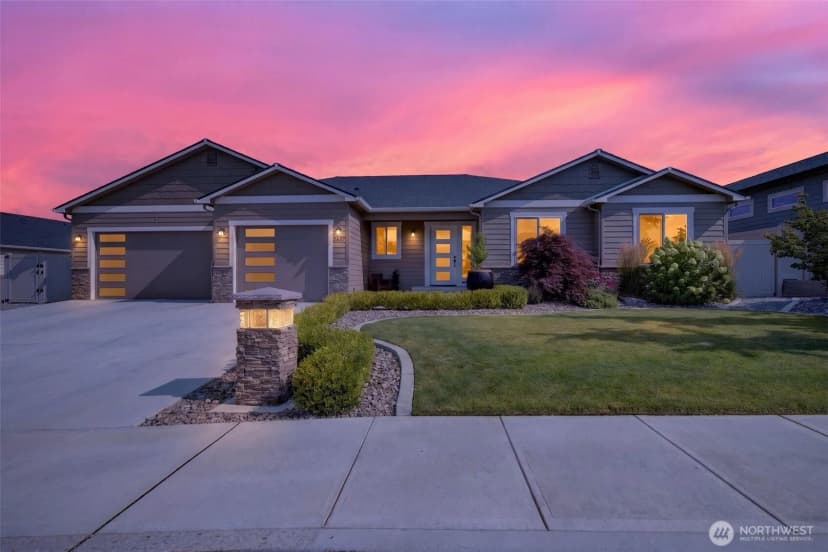 Property photo for 2637 7th St Se, East Wenatchee photo 38