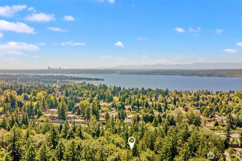 Property photo for 5830 115th Place Ne #2, Kirkland photo 27