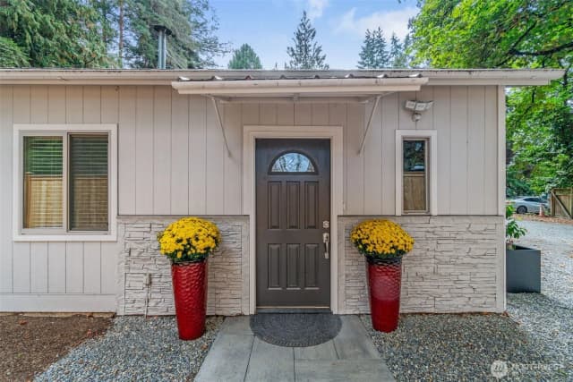 Property photo for 5830 115th Place Ne #2, Kirkland photo 3