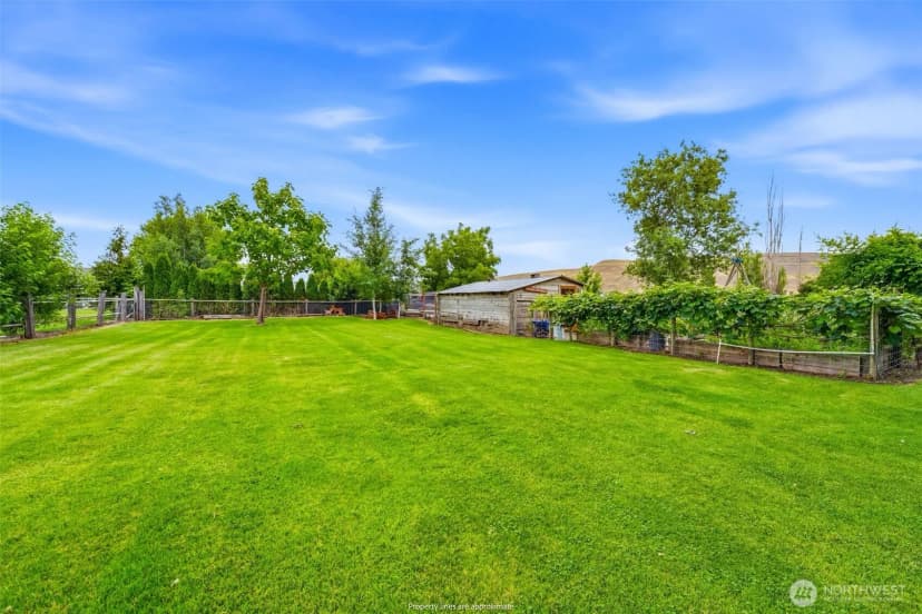 Property photo for 12801 N Pioneer Road, Prosser photo 30