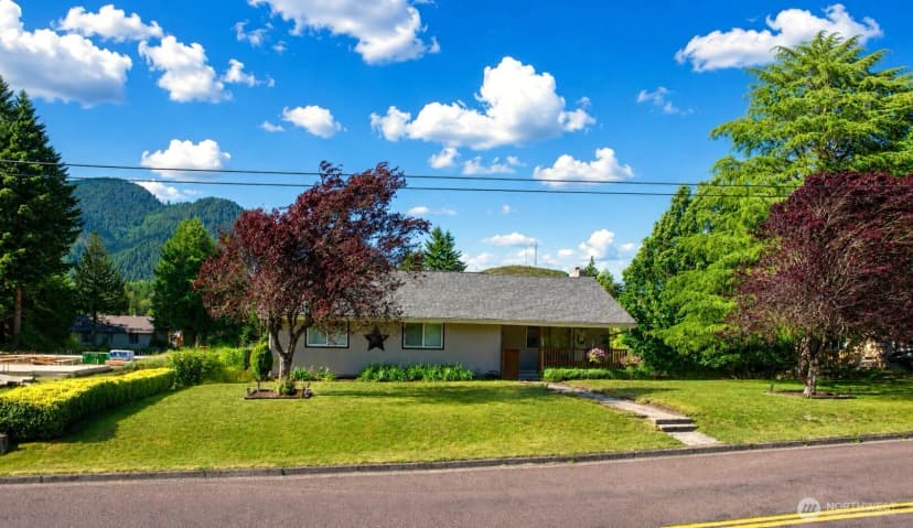 Property photo for 676 Adams Avenue, Morton photo 9