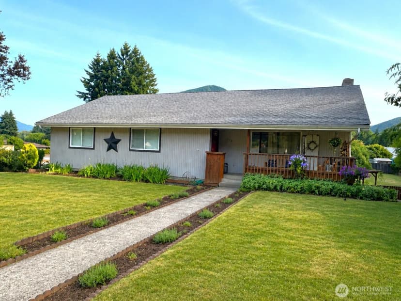 Property photo for 676 Adams Avenue, Morton photo 37