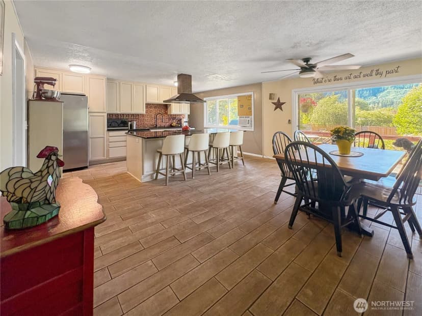 Property photo for 676 Adams Avenue, Morton photo 16