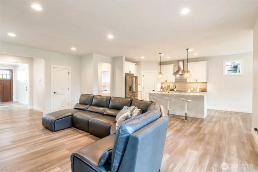Property photo for 22425 285th St, Maple Valley photo 15