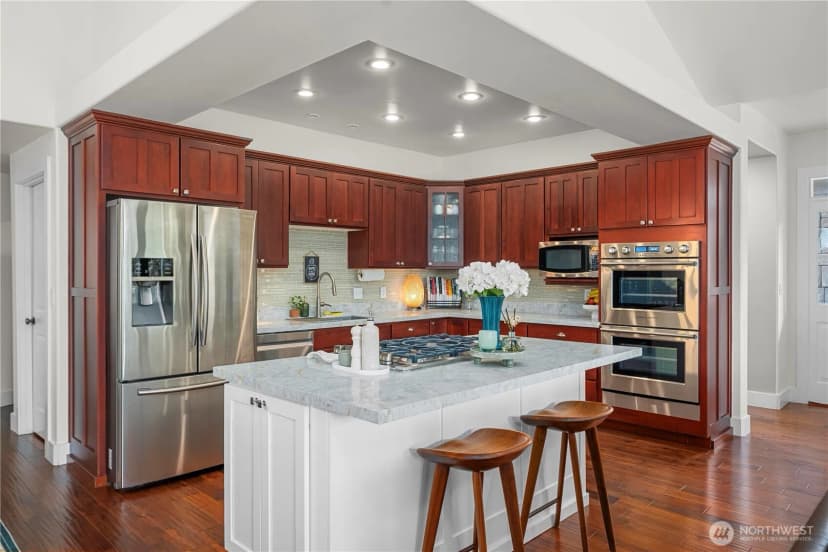 Property photo for 5129 W Tapps Drive E, Lake Tapps photo 8