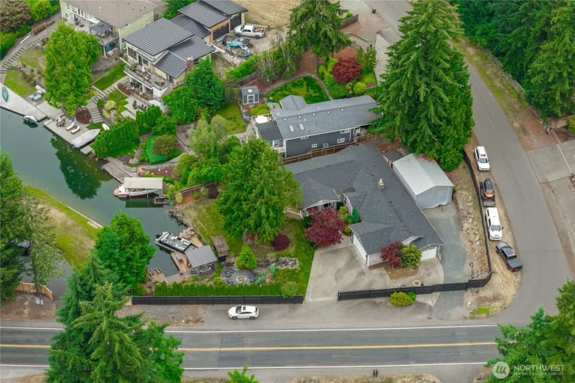 Property photo for 5129 W Tapps Drive E, Lake Tapps photo 2