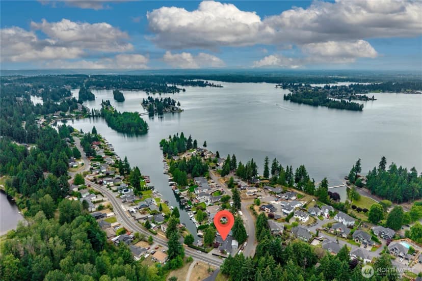 Property photo for 5129 W Tapps Drive E, Lake Tapps photo 39