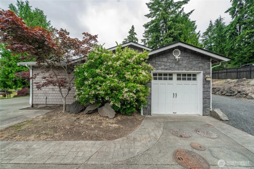 Property photo for 5129 W Tapps Drive E, Lake Tapps photo 24