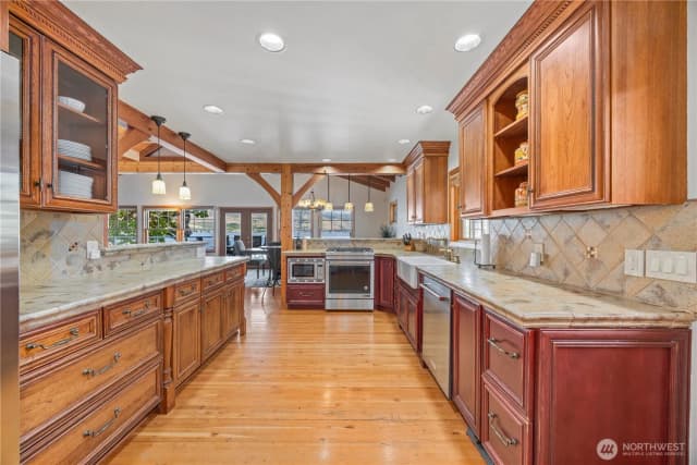 Property photo for 93 Lord Acres Road, Chelan photo 4