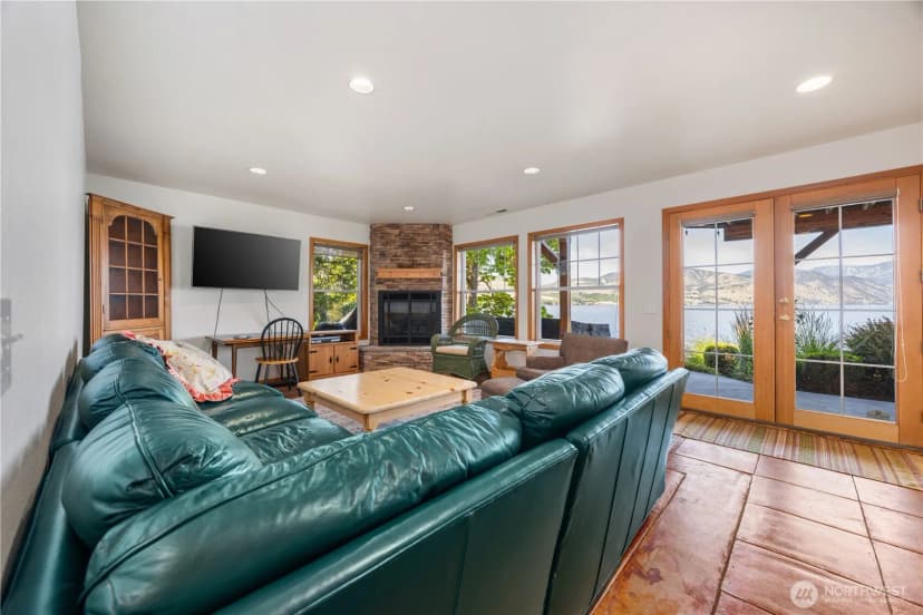 Property photo for 93 Lord Acres Road, Chelan photo 15