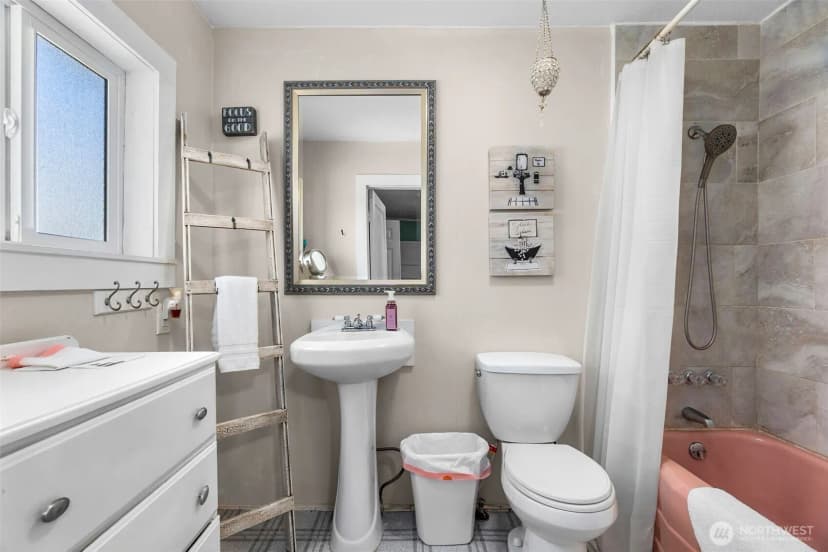 Property photo for 402 N Montesano Street, Westport photo 13
