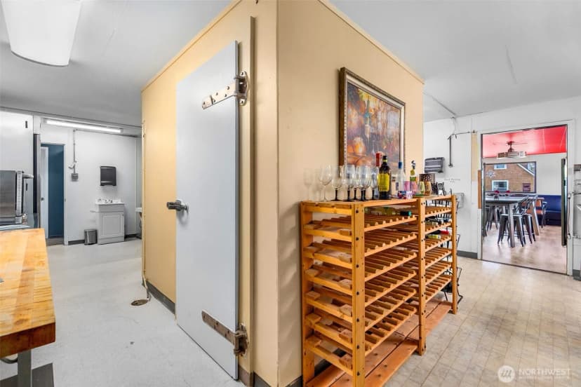 Property photo for 402 N Montesano Street, Westport photo 19