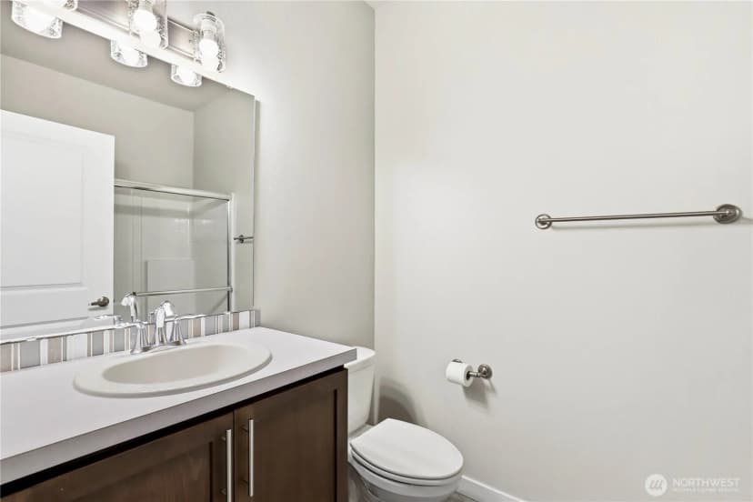 Property photo for 1013 105th Avenue Ct E, Edgewood photo 25