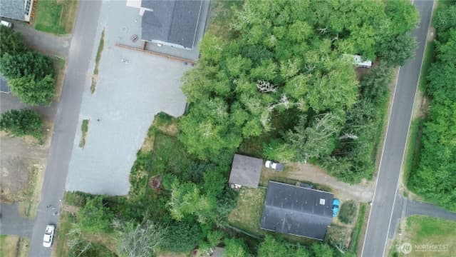Property photo for 543 Duck Lake Drive Ne, Ocean Shores photo 4