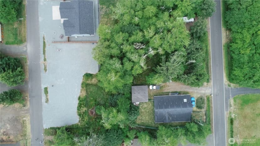 Property photo for 543 Duck Lake Drive Ne, Ocean Shores photo 7