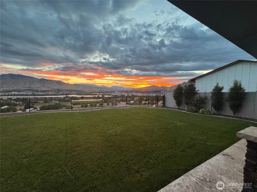 Property photo for 3018 N Breckenridge Drive, East Wenatchee photo 27