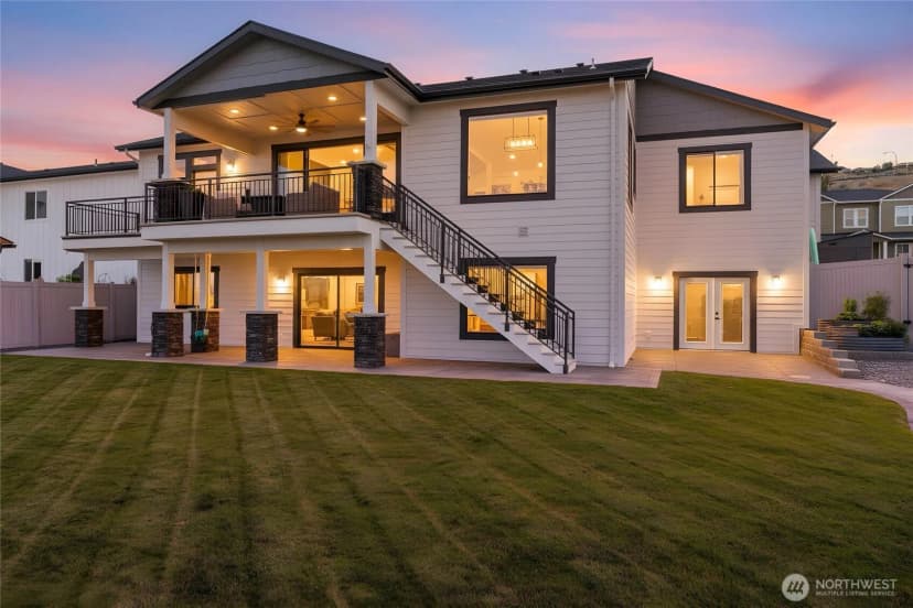 Property photo for 3018 N Breckenridge Drive, East Wenatchee