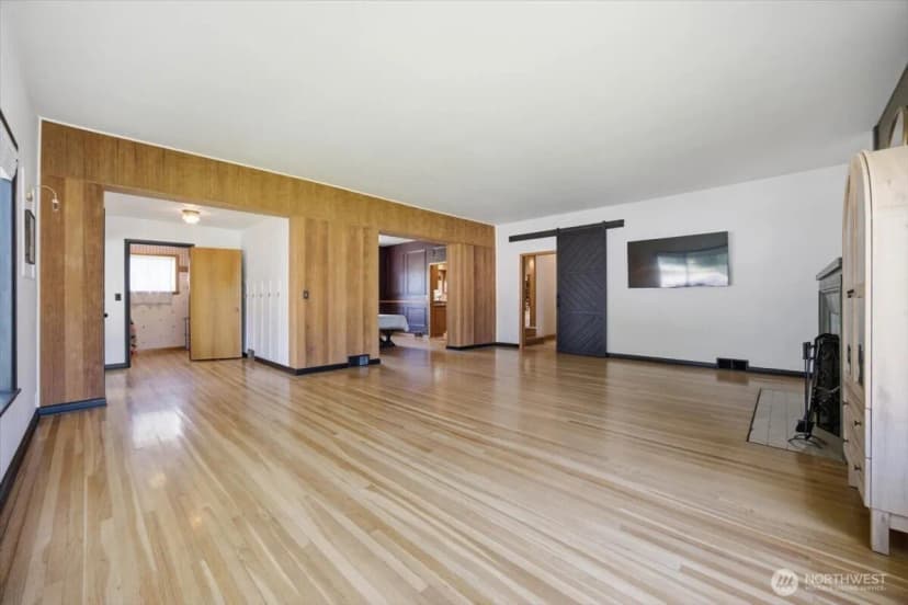 Property photo for 400 Coppei Avenue, Waitsburg photo 6