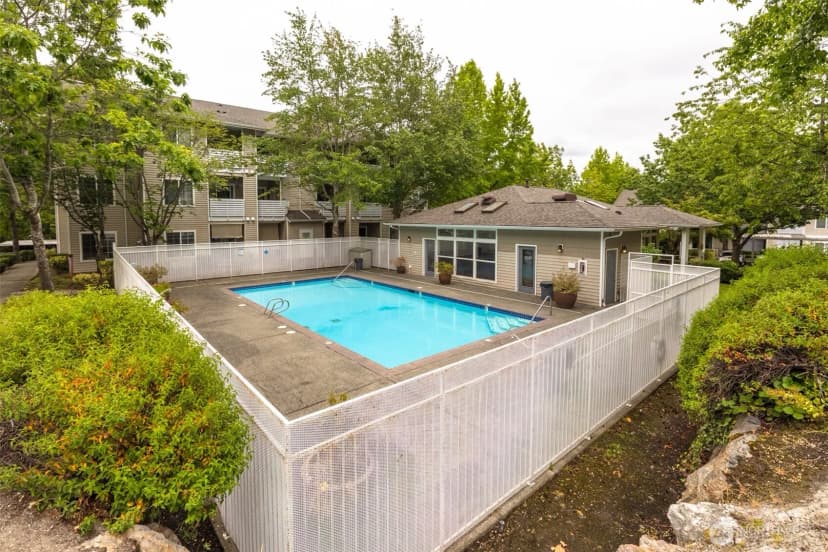 Property photo for 801 N Rainier Avenue #f231, Renton photo 16