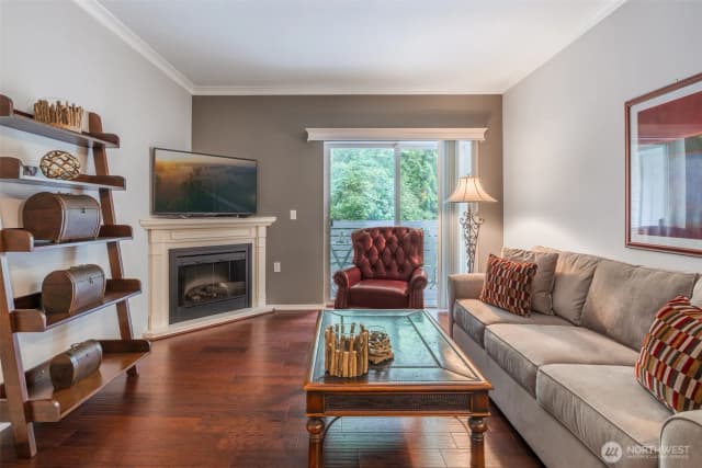Property photo for 801 N Rainier Avenue #f231, Renton photo 4
