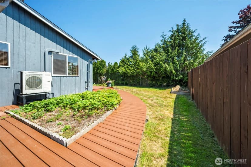 Property photo for 412 Eighth Street, Blaine photo 22