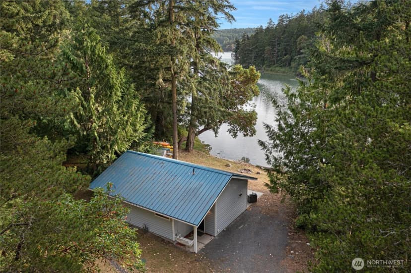 Property photo for 42 Kingfisher Lane, Friday Harbor photo 26