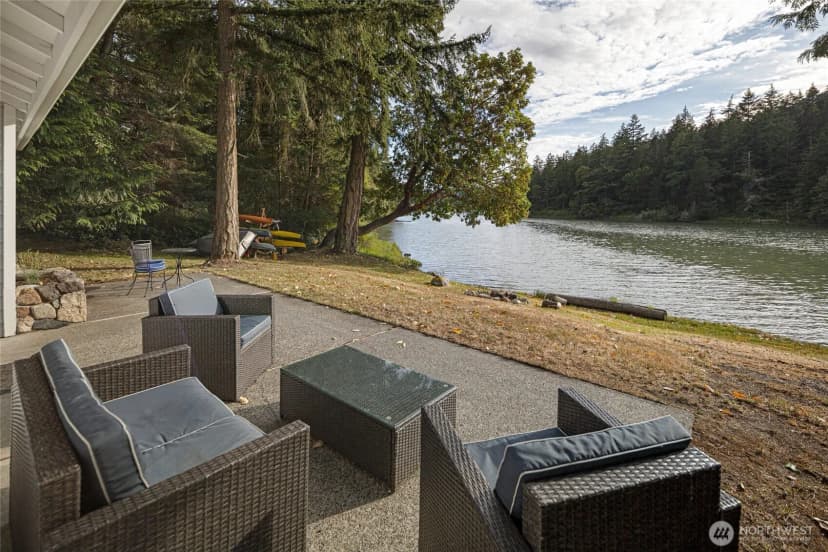 Property photo for 42 Kingfisher Lane, Friday Harbor photo 9