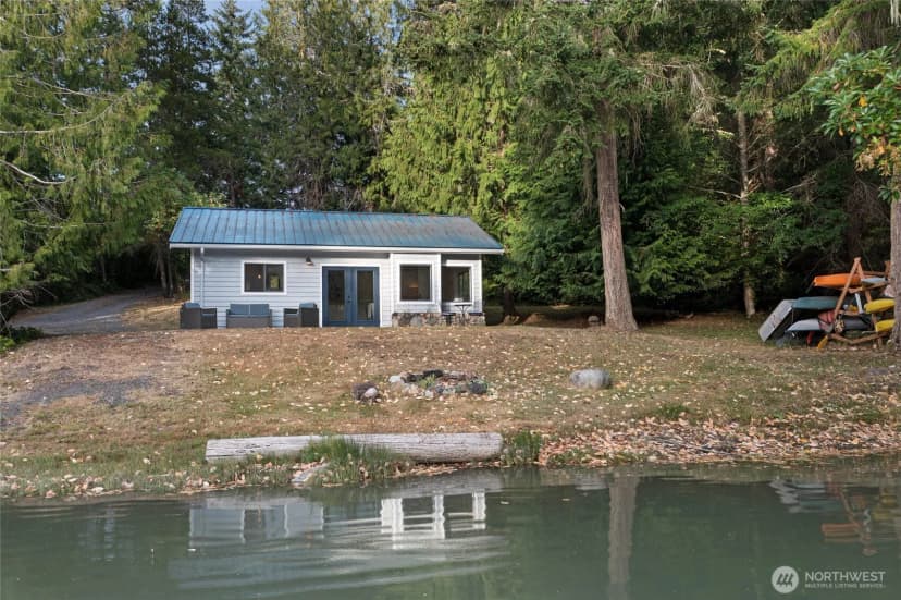 Property photo for 42 Kingfisher Lane, Friday Harbor photo 24