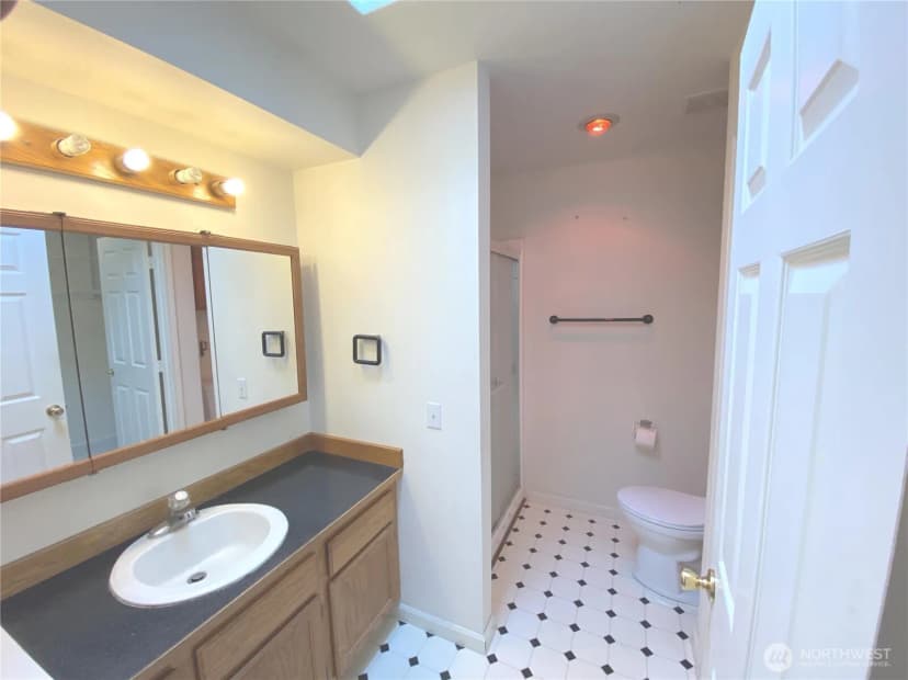 Property photo for 11519 Se 248th Street, Kent photo 13