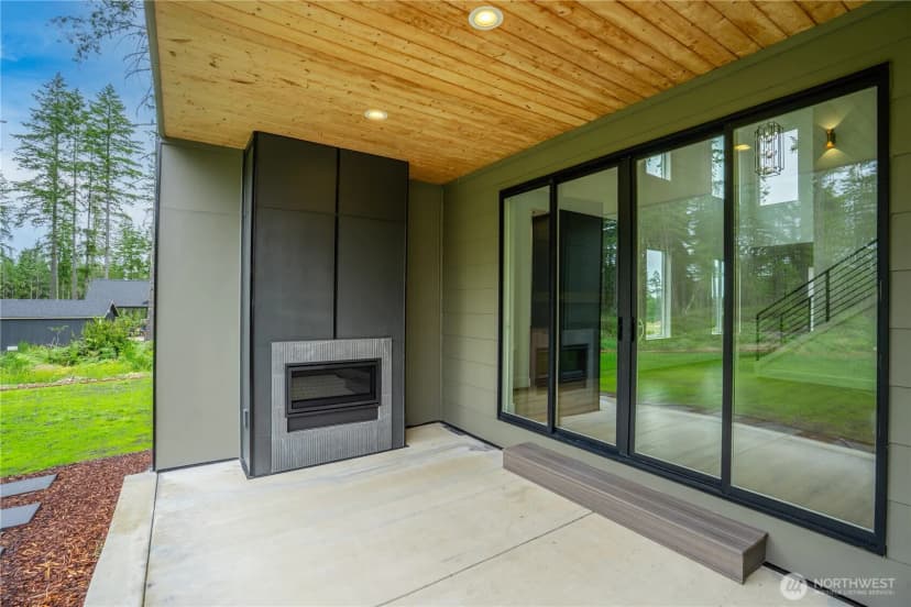 Property photo for 781 W Clear Lake Drive, Shelton photo 17