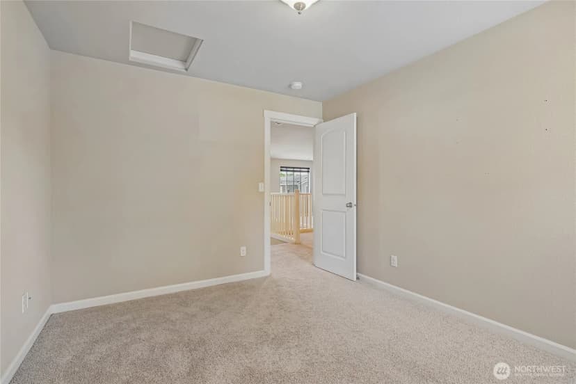 Property photo for 29421 120th Avenue Se, Auburn photo 17