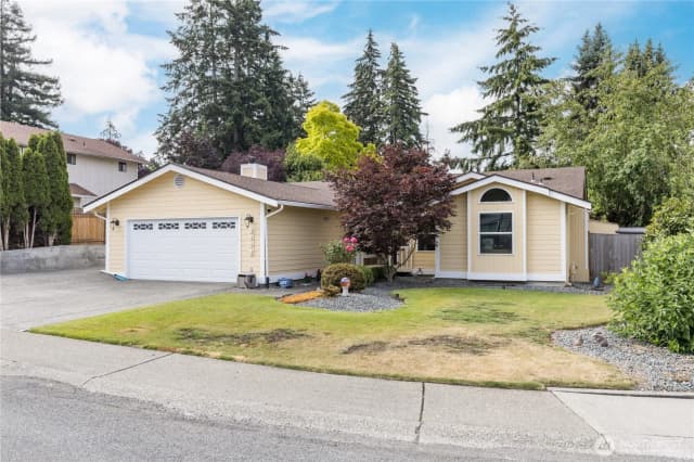 Property photo for 2707 S 366th Place, Federal Way photo 2