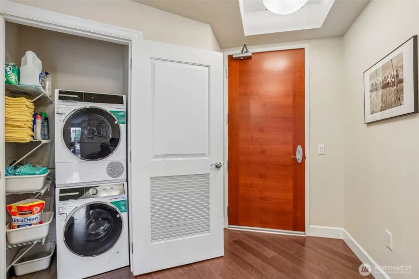 Property photo for 1920 4th Avenue #504, Seattle photo 22
