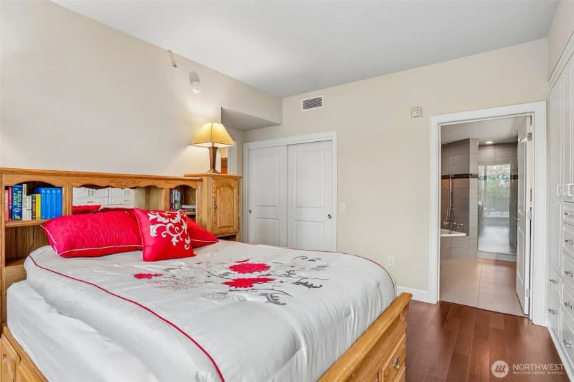 Property photo for 1920 4th Avenue #504, Seattle photo 16