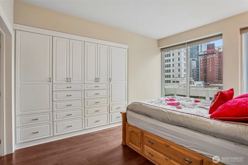 Property photo for 1920 4th Avenue #504, Seattle photo 14