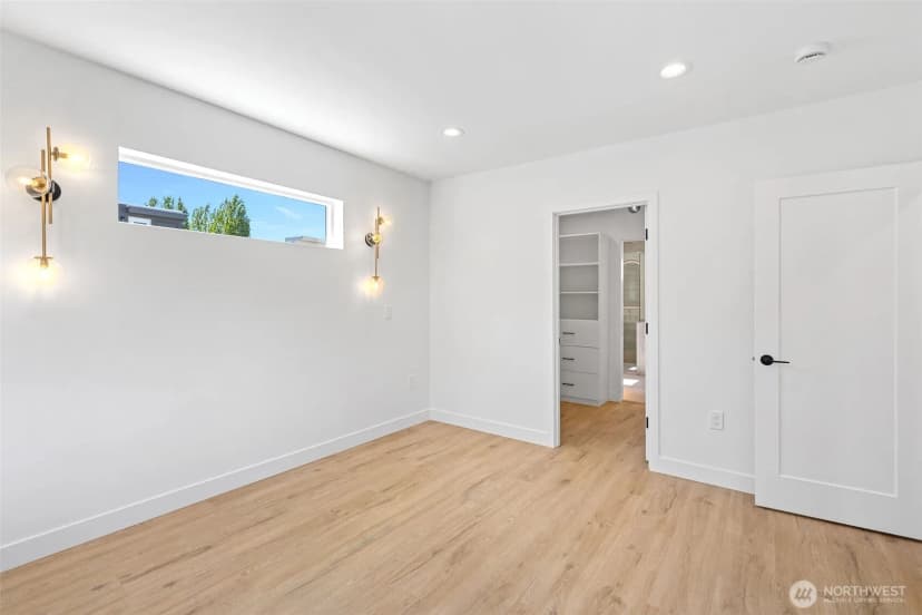 Property photo for 4113 Chilberg Avenue Sw #b, Seattle photo 20