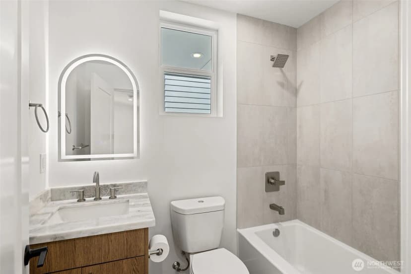 Property photo for 4113 Chilberg Avenue Sw #b, Seattle photo 26