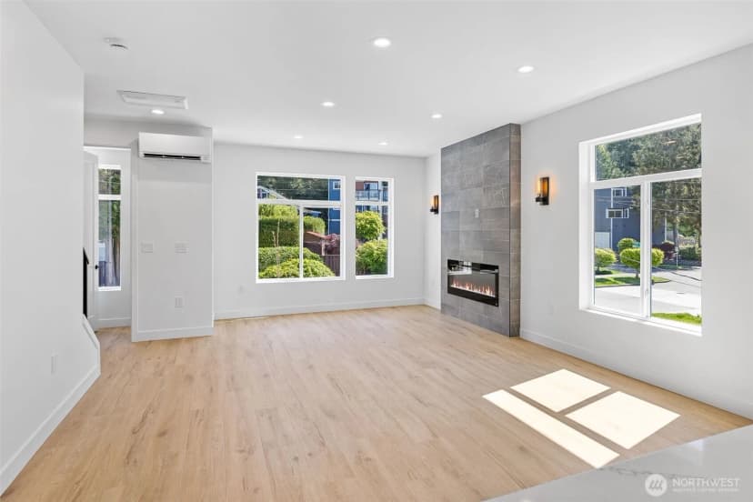 Property photo for 4113 Chilberg Avenue Sw #b, Seattle photo 16