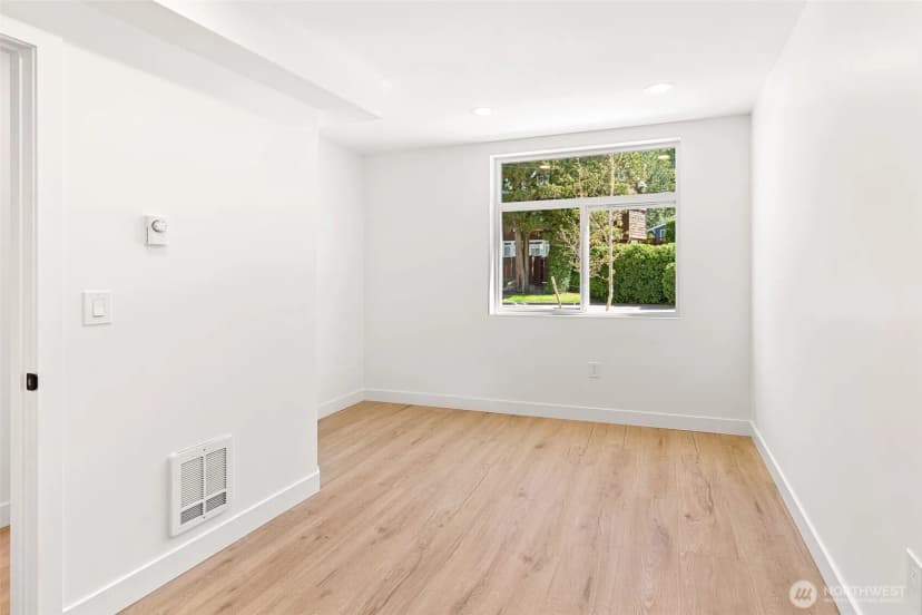 Property photo for 4113 Chilberg Avenue Sw #b, Seattle photo 27