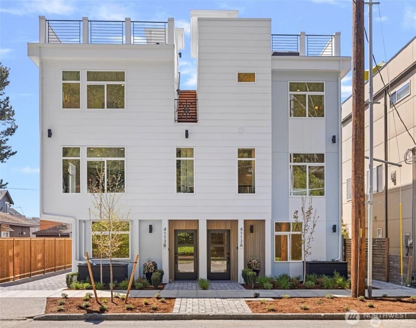 Property photo for 4113 Chilberg Avenue Sw #b, Seattle photo 3