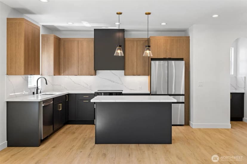 Property photo for 4113 Chilberg Avenue Sw #b, Seattle photo 8
