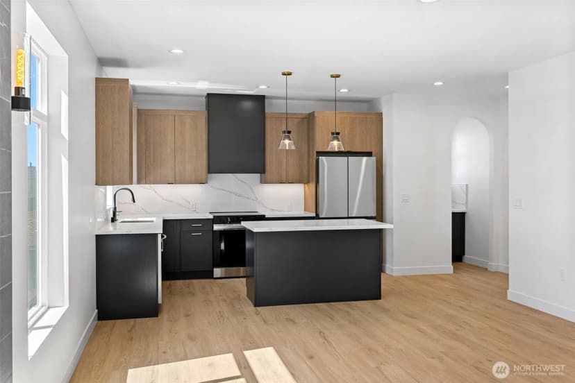 Property photo for 4113 Chilberg Avenue Sw #b, Seattle photo 13